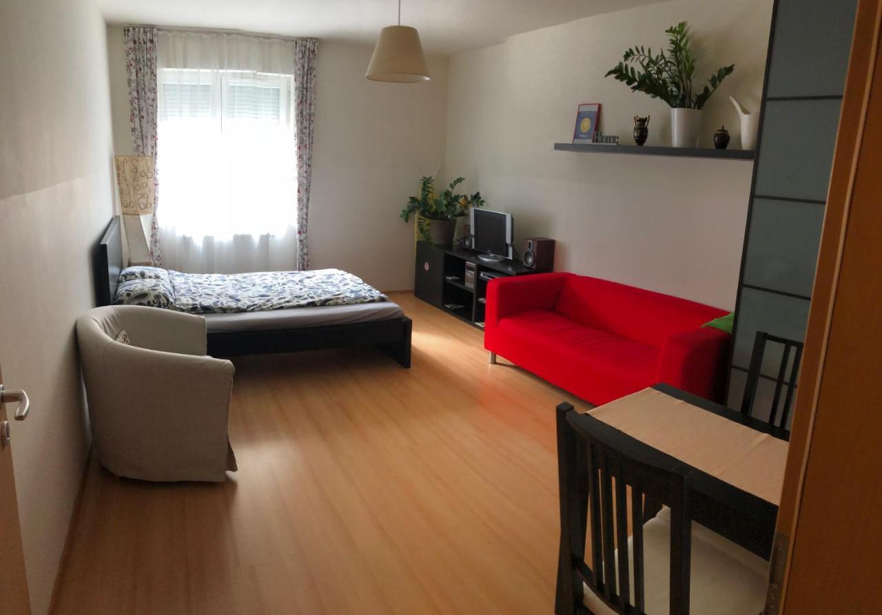 Cozy In District 8 Appartement